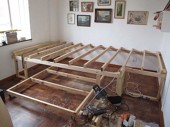 Spare Bedroom Transformed Into Stunning Office is SpaceSaving Genius