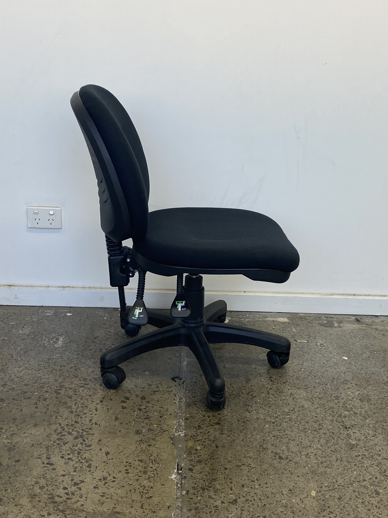 Used Gas Lift ChairBlack34 available OfficeBuy