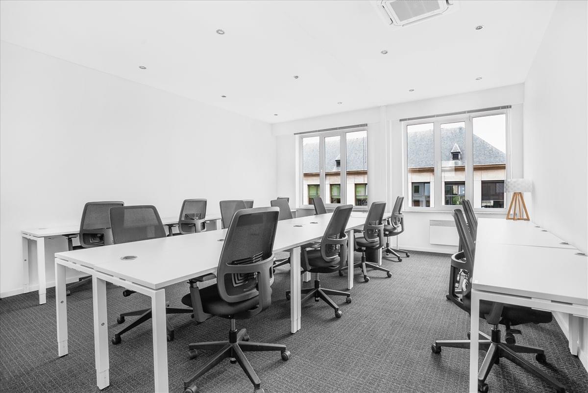 Rent Office Space in Antwerp BE on Lange Lozanastraat 142