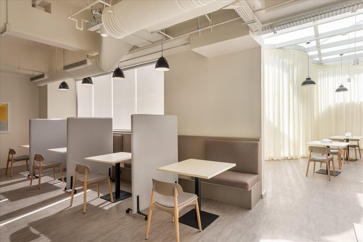 Rent Riyadh Office Space on Abdullah Alsahmi Street, Al Safarat