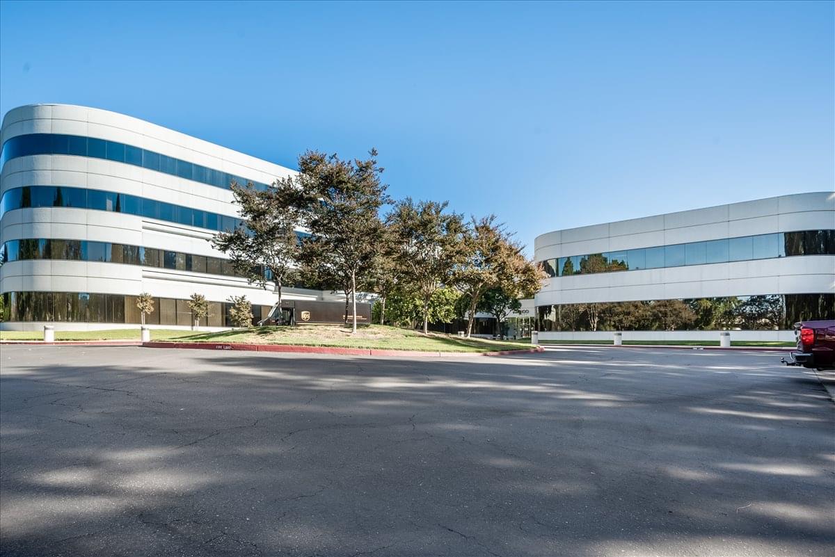 Pleasanton Office Spaces for Rent Located in the Hacienda Business Park