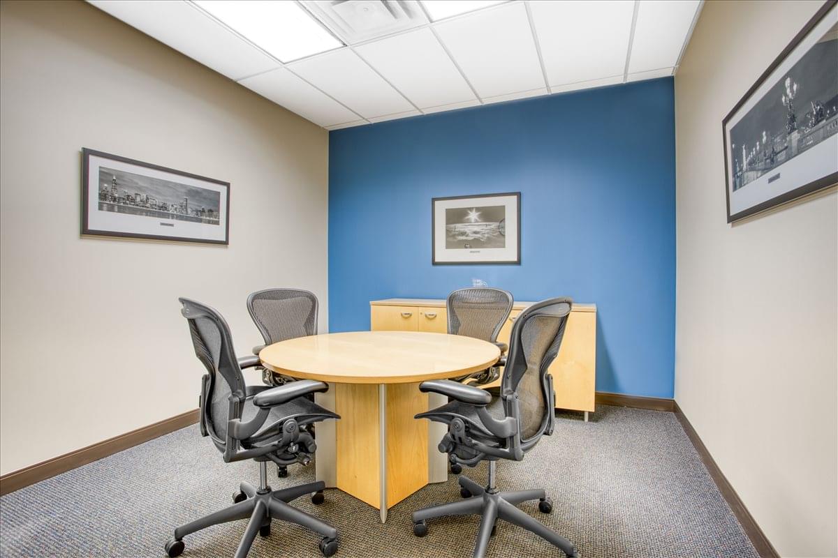 Rent Modern Office Spaces near Hwy 40 100 Chesterfield Business Pkwy