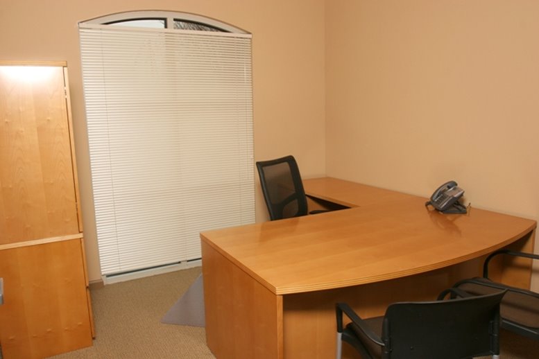 Furnished Serviced Offices for Rent in Tracy, CA 672 W 11th St