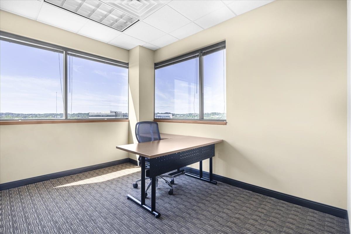 Central Serviced Office Rental Middleton, WI 8383 Greenway Blvd