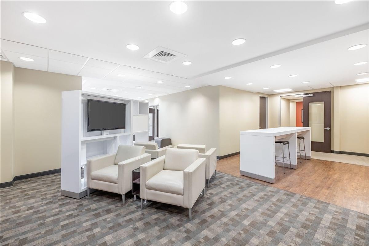 TurnKey Executive Office Space for Rent Vero Beach FL 601 21st St