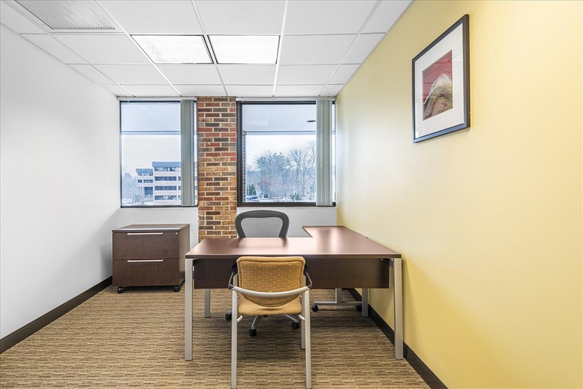 Rent Serviced Offices & Coworking Spaces in Nashua, NH 1 Tara Blvd