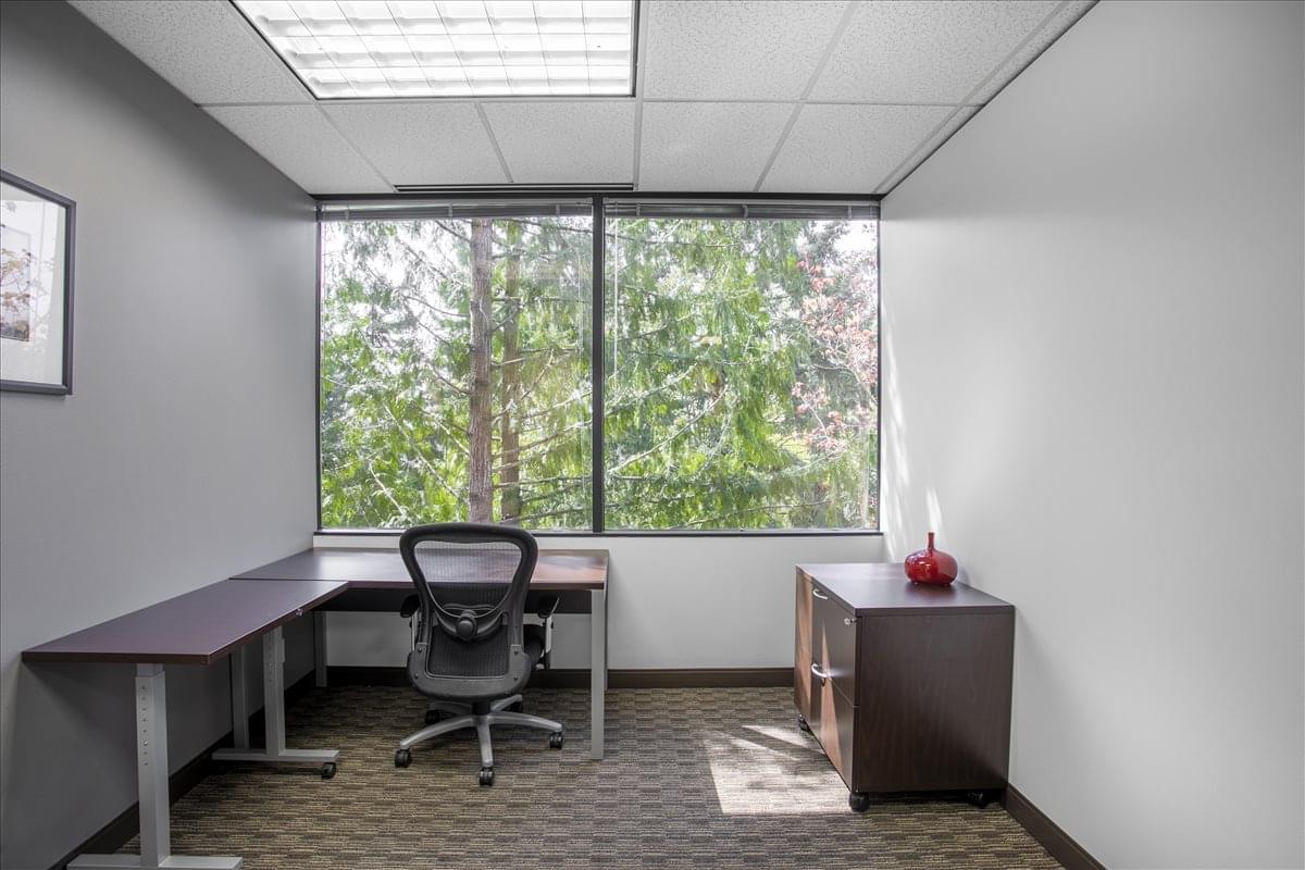 Ridgewood Corporate Square Small Office Space for Rent Bellevue WA