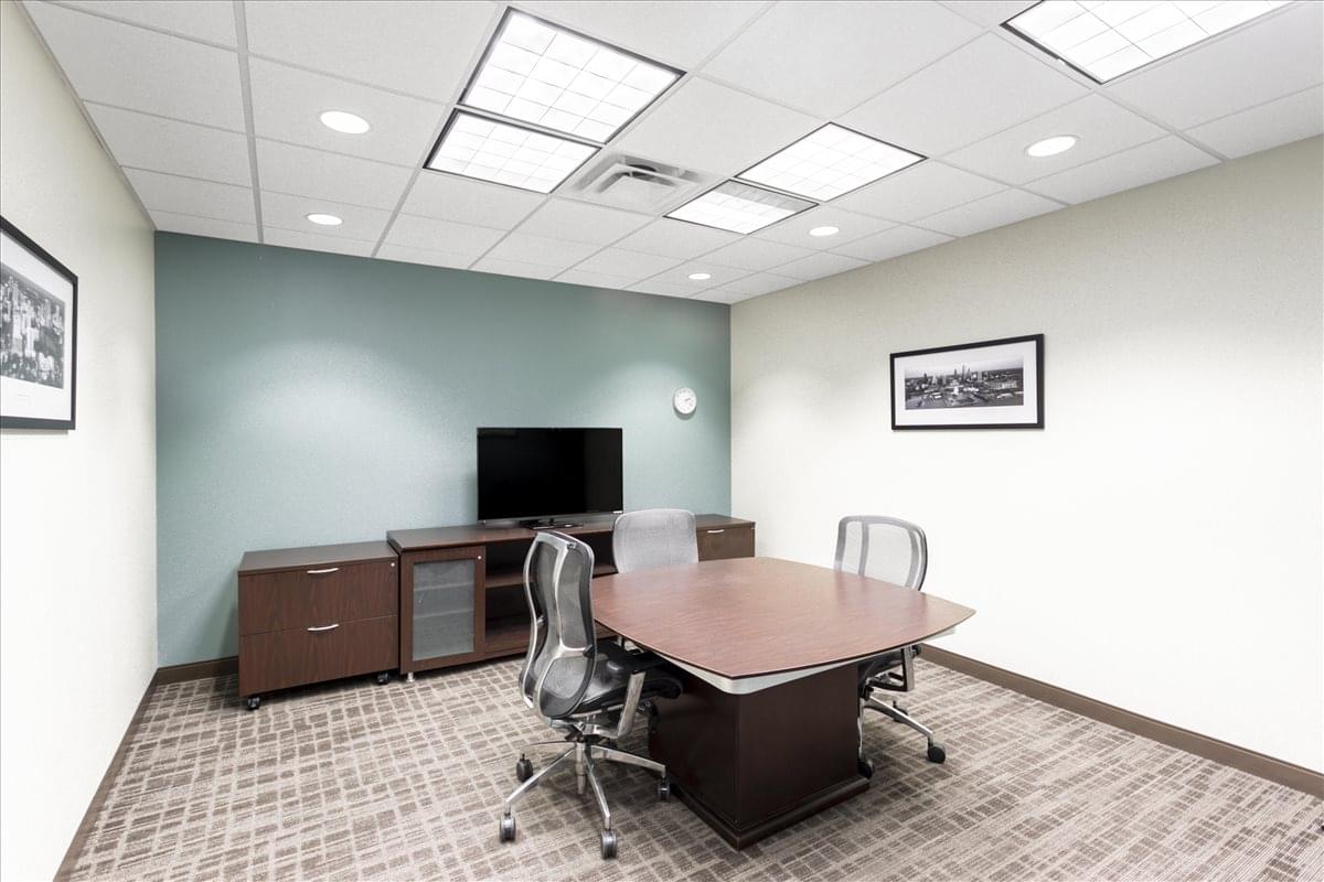 SunTrust Plaza Skyscraper Office Space for Rent Richmond VA