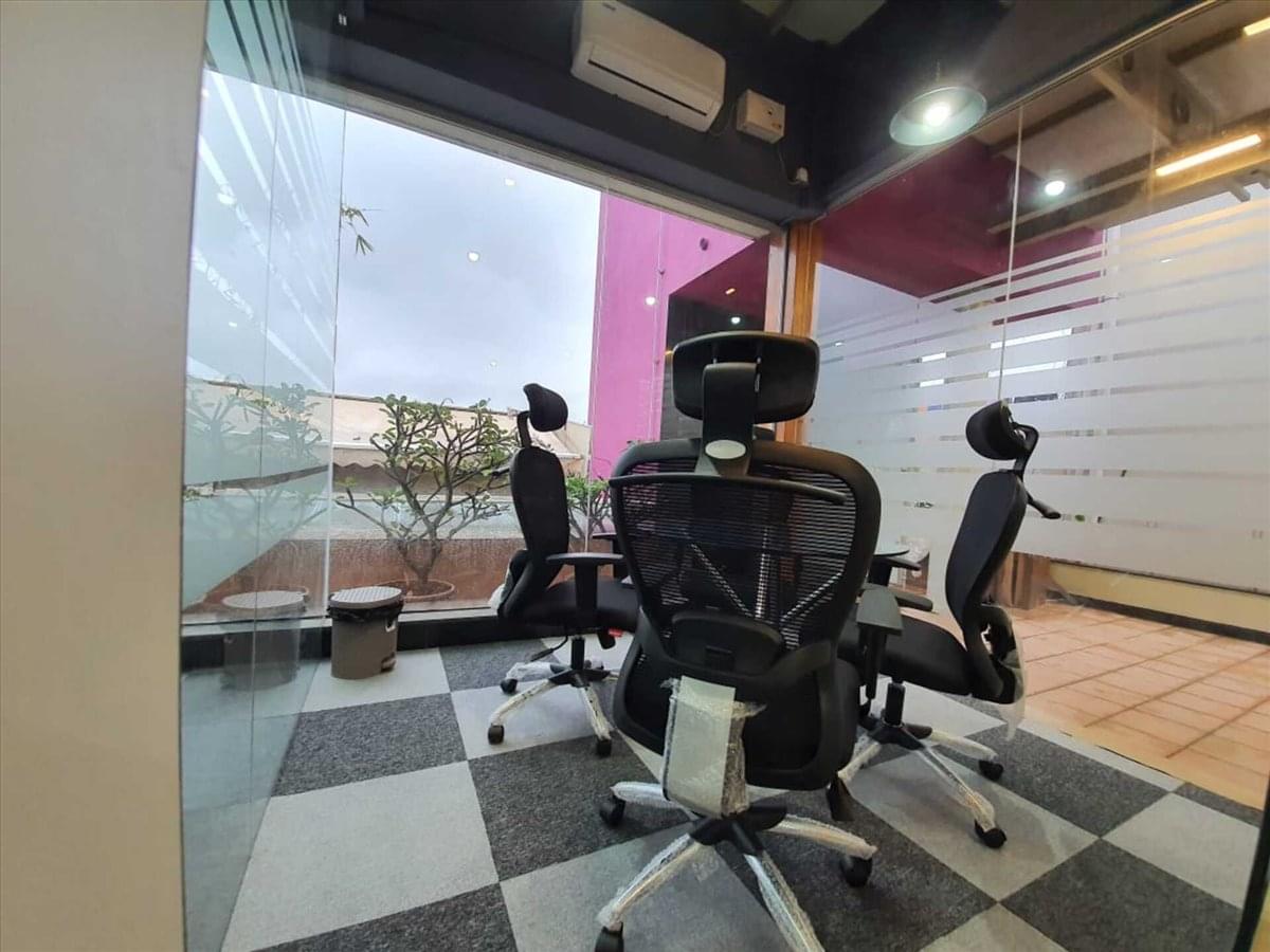 Burbank Office Space Private Office Space for Rent Burbank