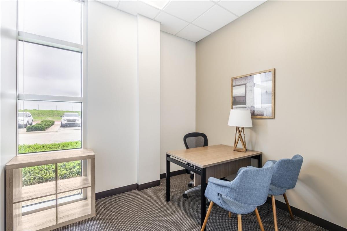 Rent Fort Worth Office Space Hillwood Commons 9800 Hillwood Pkwy