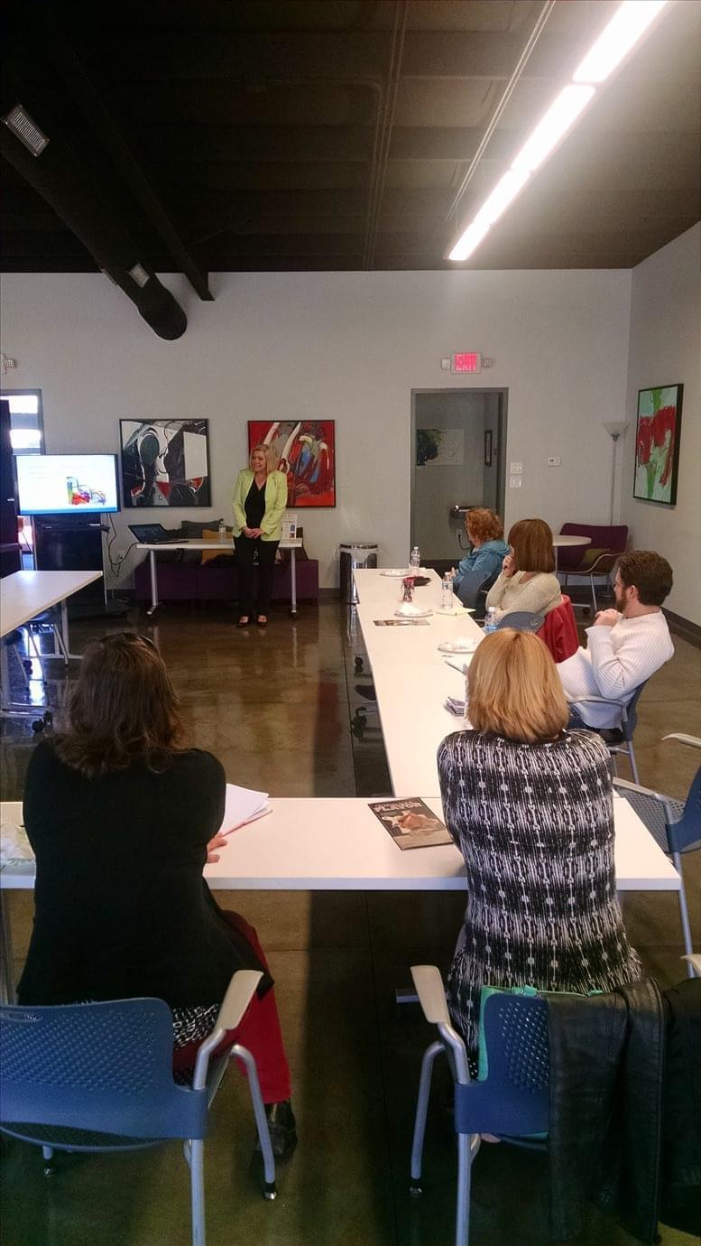 Coworking Space to Rent w/ Kitchen & Bar 120 Academy St, SC