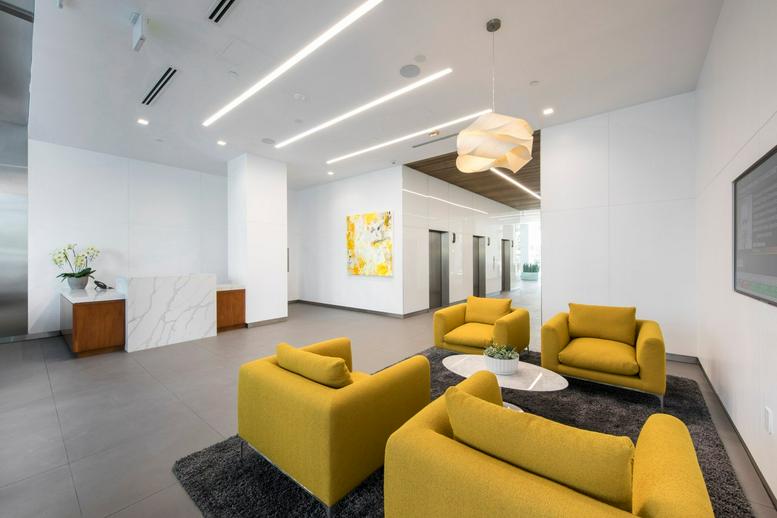 Executive Suites & Office Space Los Angeles 5901 Century walk to LAX