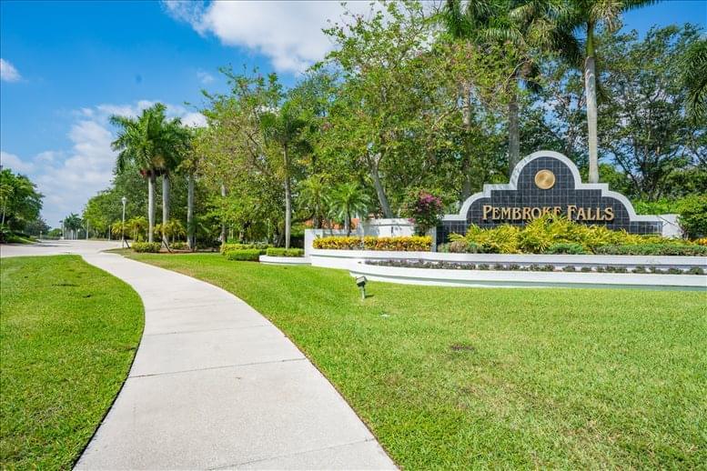 Well Presented Business Center Office Space for Rent in Pembroke Pines Fl