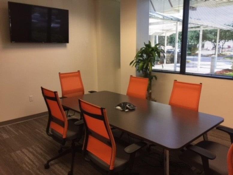 Flexible Private & Cowork Office Space Jacksonville FL Class A Building