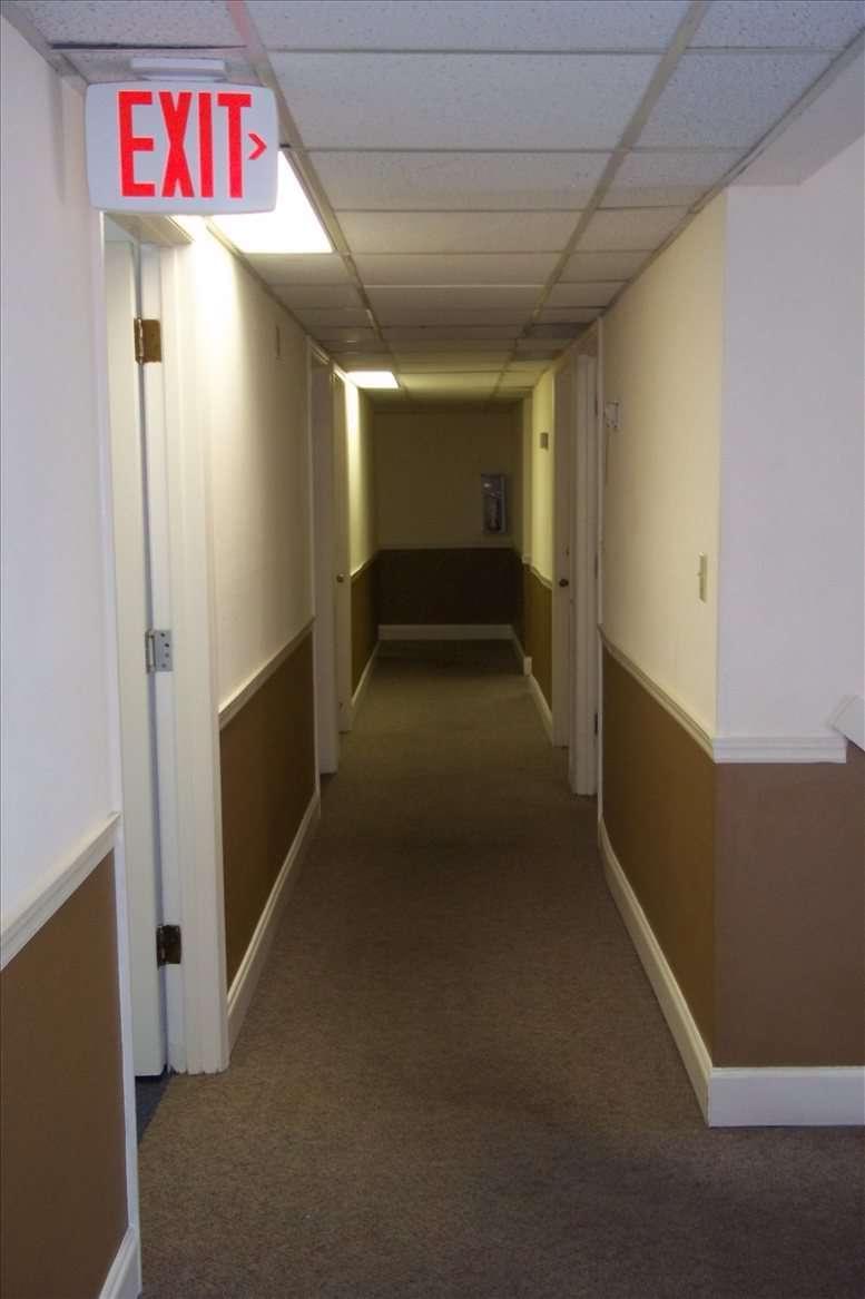 Small Furnished Office Space for Rent Winter Park FL 3001 Aloma Ave