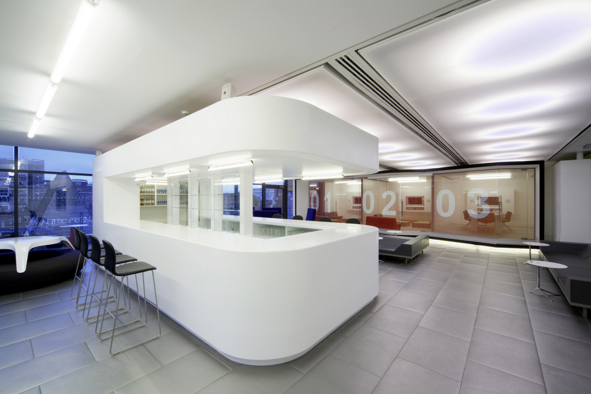 Revisiting Red Bull's London Headquarters Office Snapshots