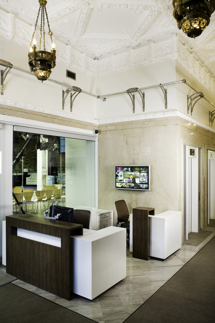 Business News Network's Toronto Offices / Mayhew Office Snapshots