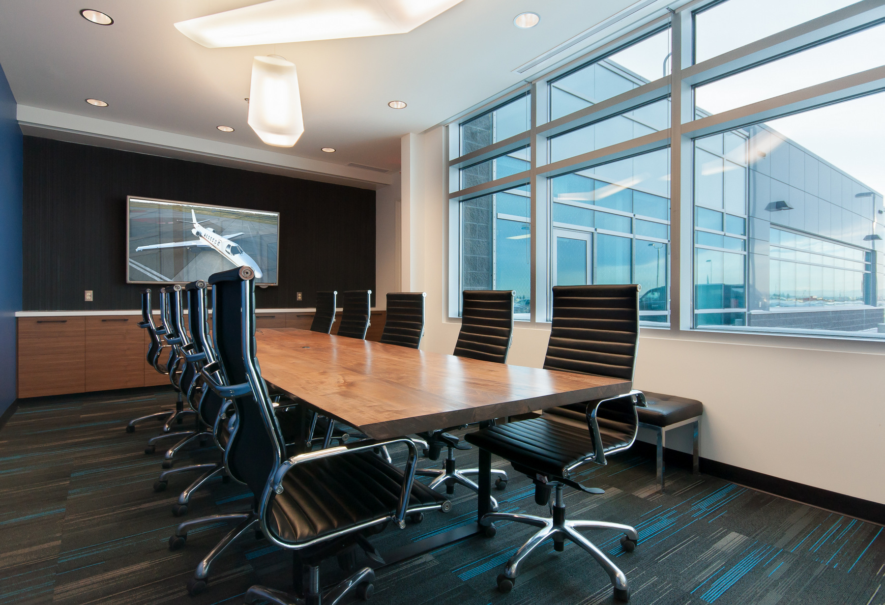 Air Partners Calgary Offices Office Snapshots
