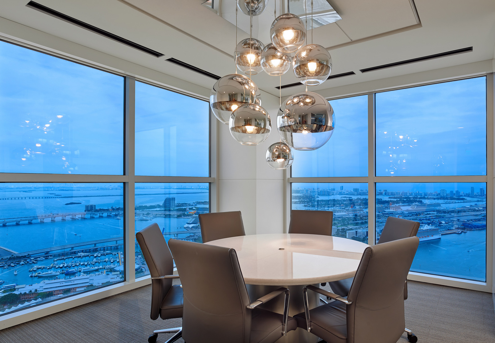 Shutts & Bowen Offices Miami Office Snapshots