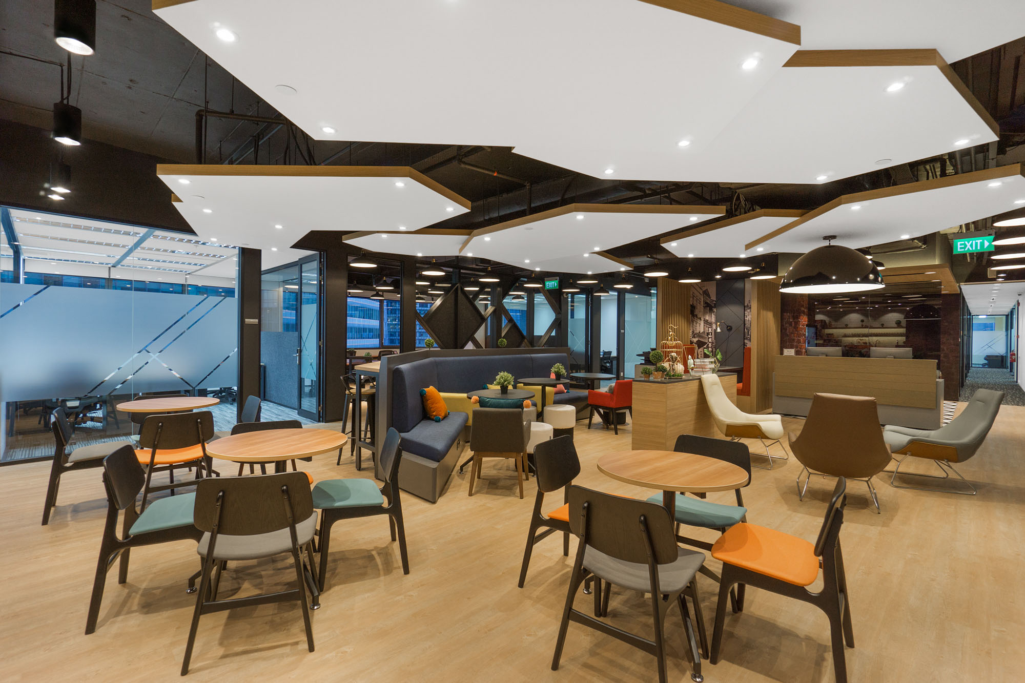 Clifford Centre Serviced Office For Rent at Raffles Place COWorking