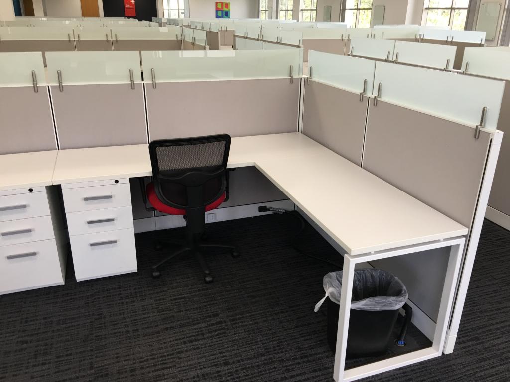 147 Friant 6x6 Glass Workstations Office Solutions Inc