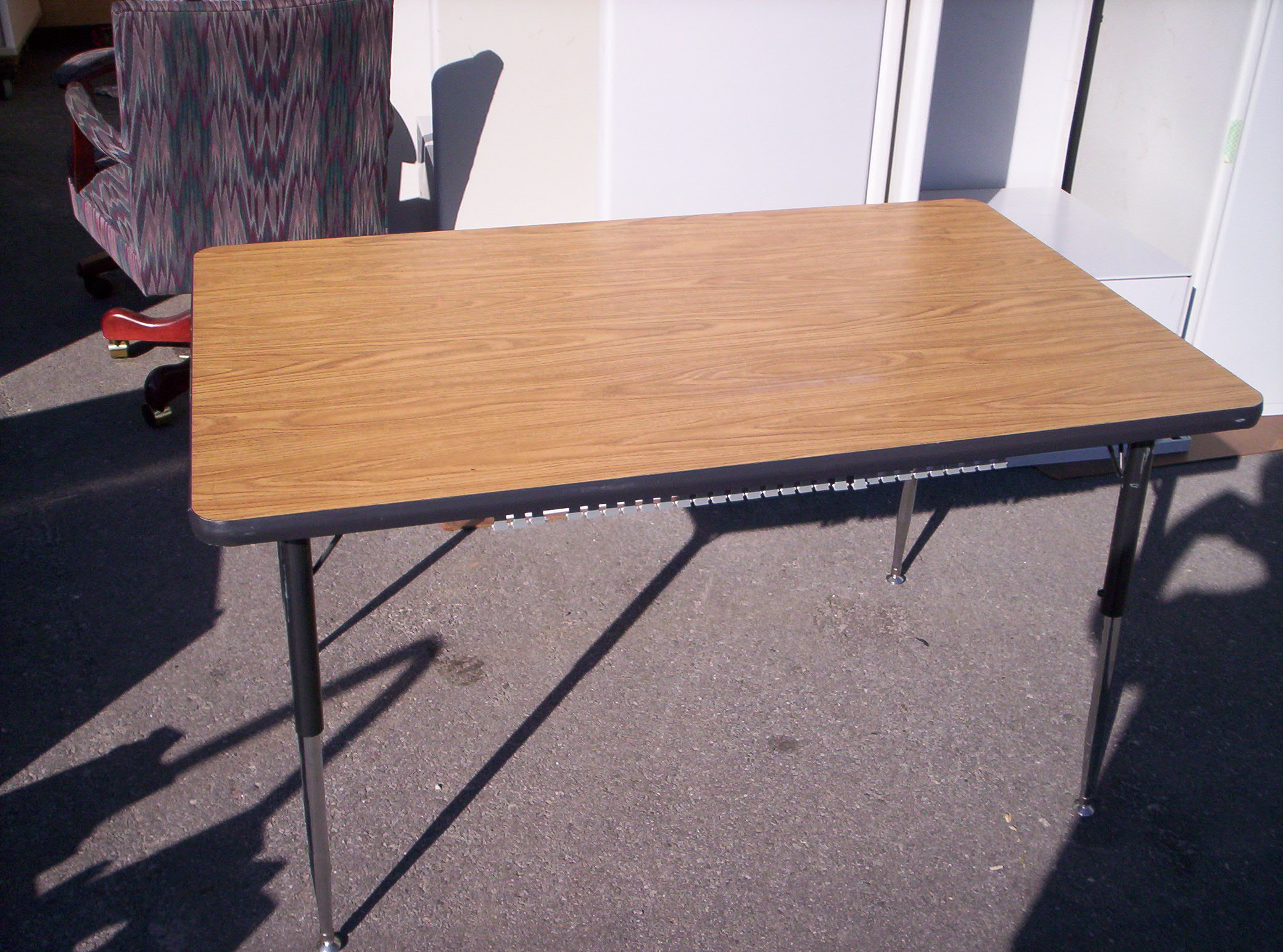 used cubicles orlando,fl,desks,chairs,tables,specials,discounted