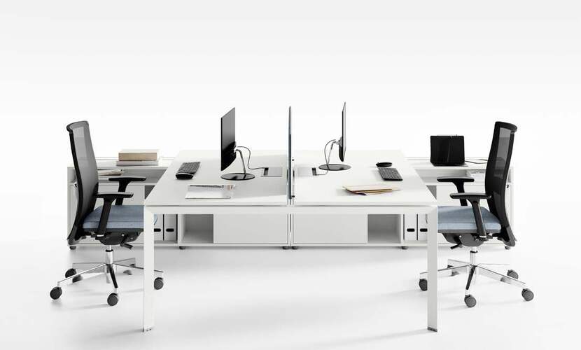Workstation Office Furniture in Riyadh Ergonomic Workstations Desktop