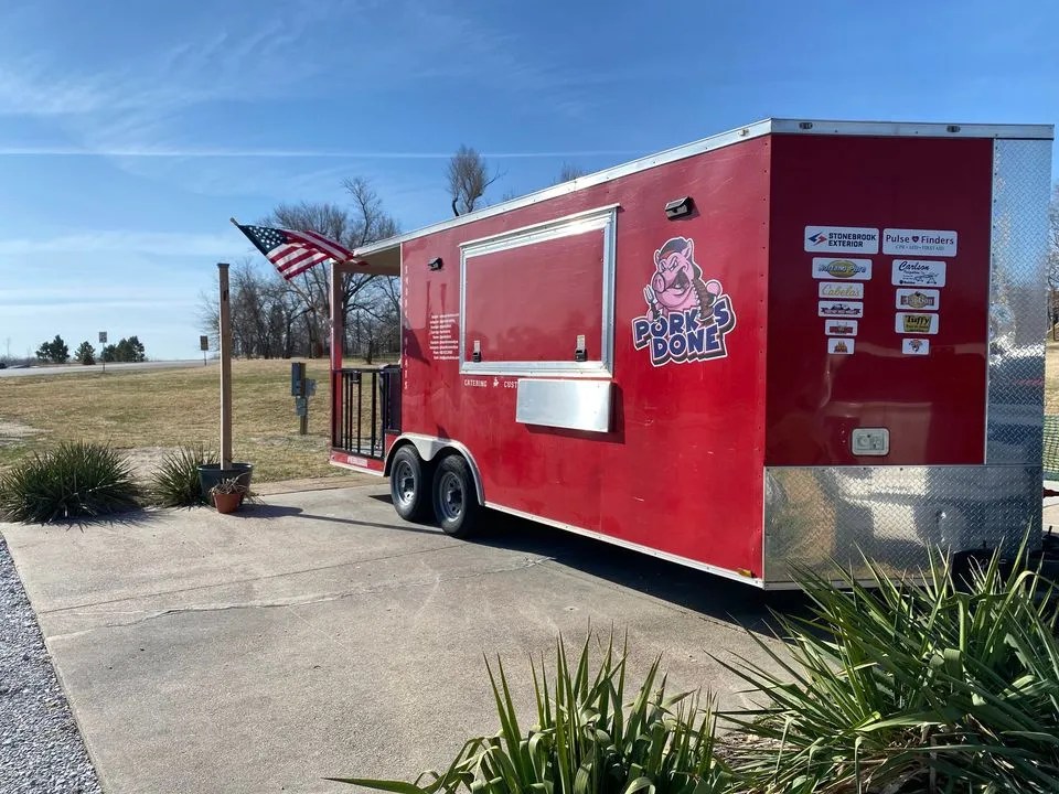 Pork's Done Food Truck Off Leash Dog Bar