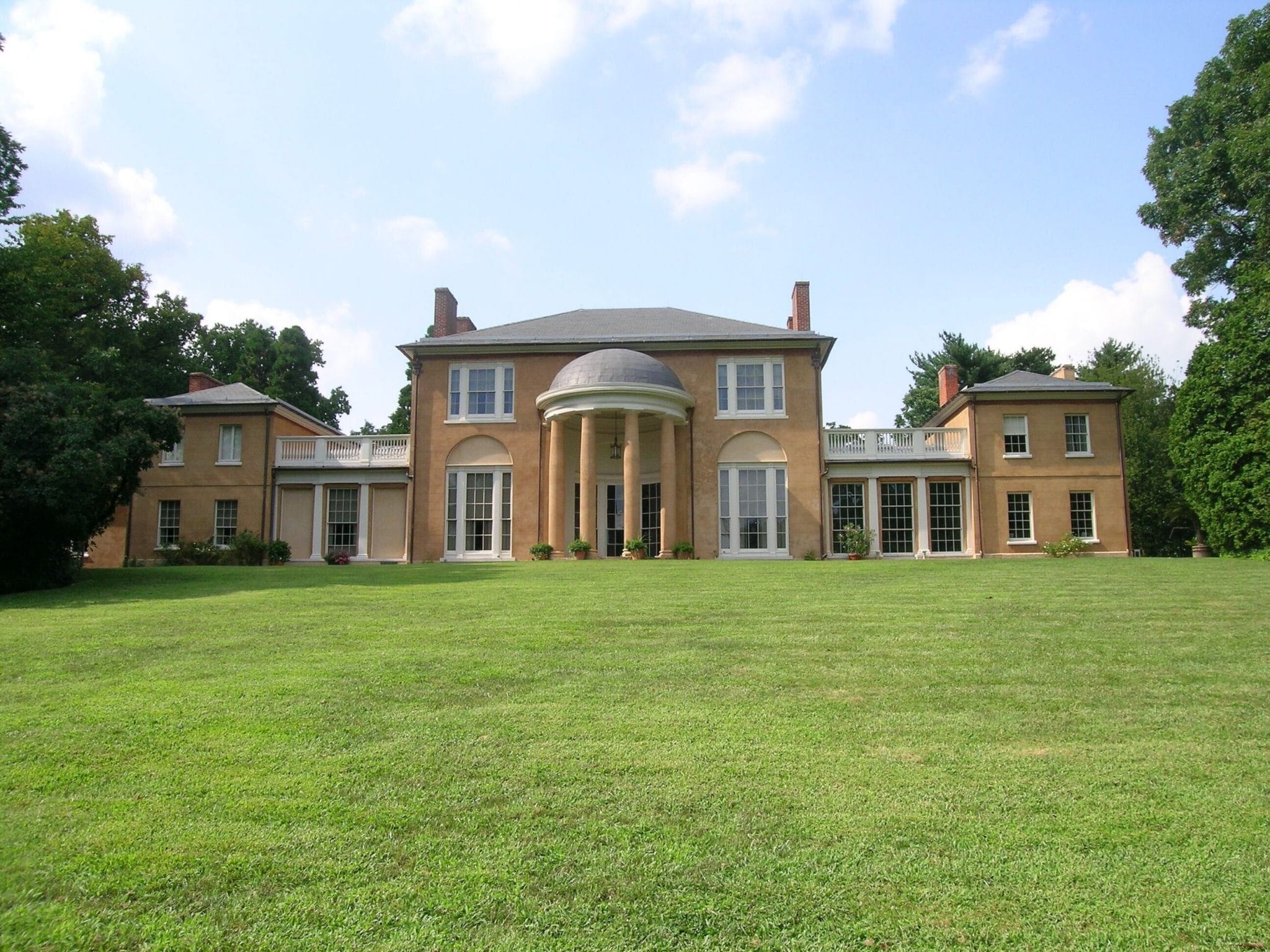 Experience Magical Candlelight Concerts In Stunning OpenAir DC Spaces This Spring