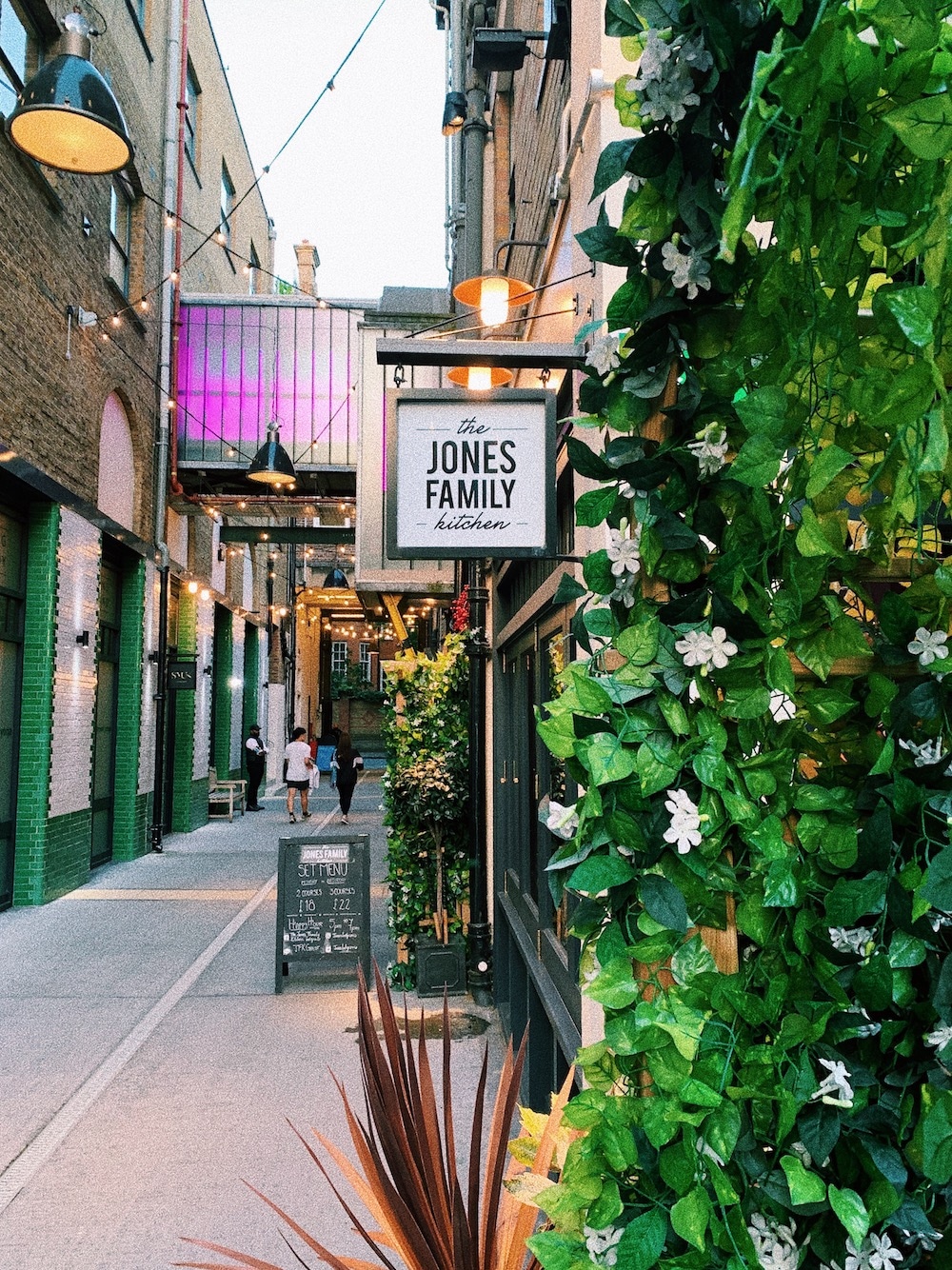 Eccleston Yards Here's What's Inside This Wholesome London Courtyard