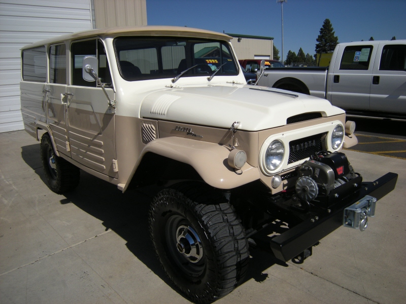 Restored Toyota Land Cruiser FJ45LV Troopy For Sale