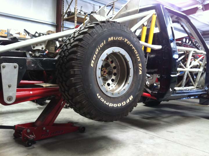 Ivan Stewart Toyota Stadium Off Road Race Truck Restoration!