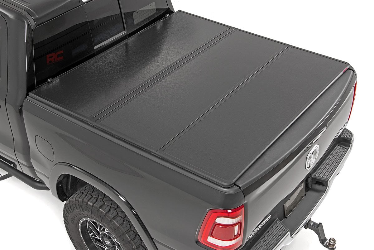 Rough Country Hard Folding Bed Cover 5.5 Ft Bed Ram 1500 2WD/4WD (20102023 & Classic