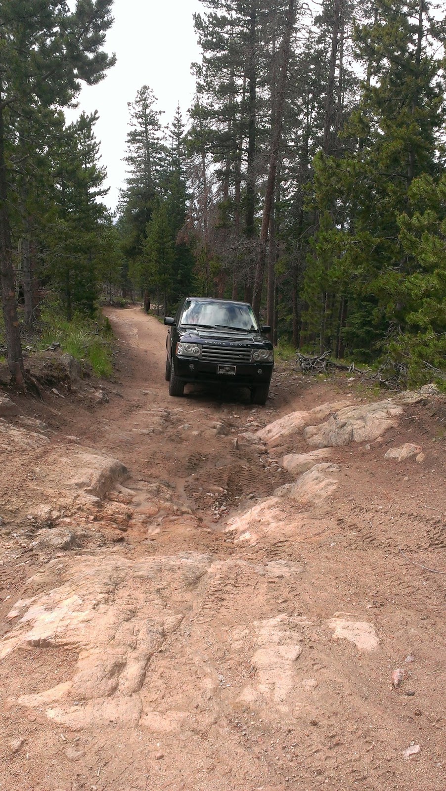 Pole Hill Road Off Road Range Rover
