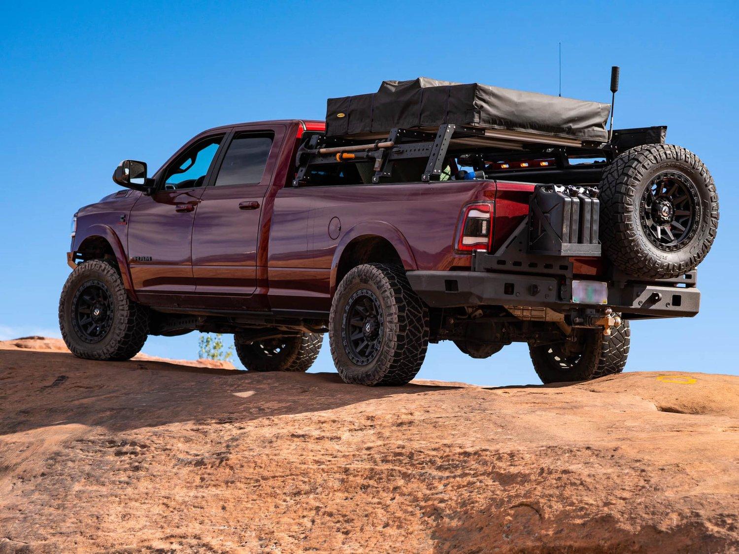 5 Best RAM 1500 Bed Racks Off Road Tents