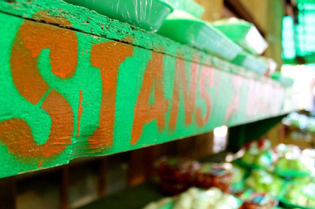 Stan’s Market Good, Fresh and Cheap Off the Bluff