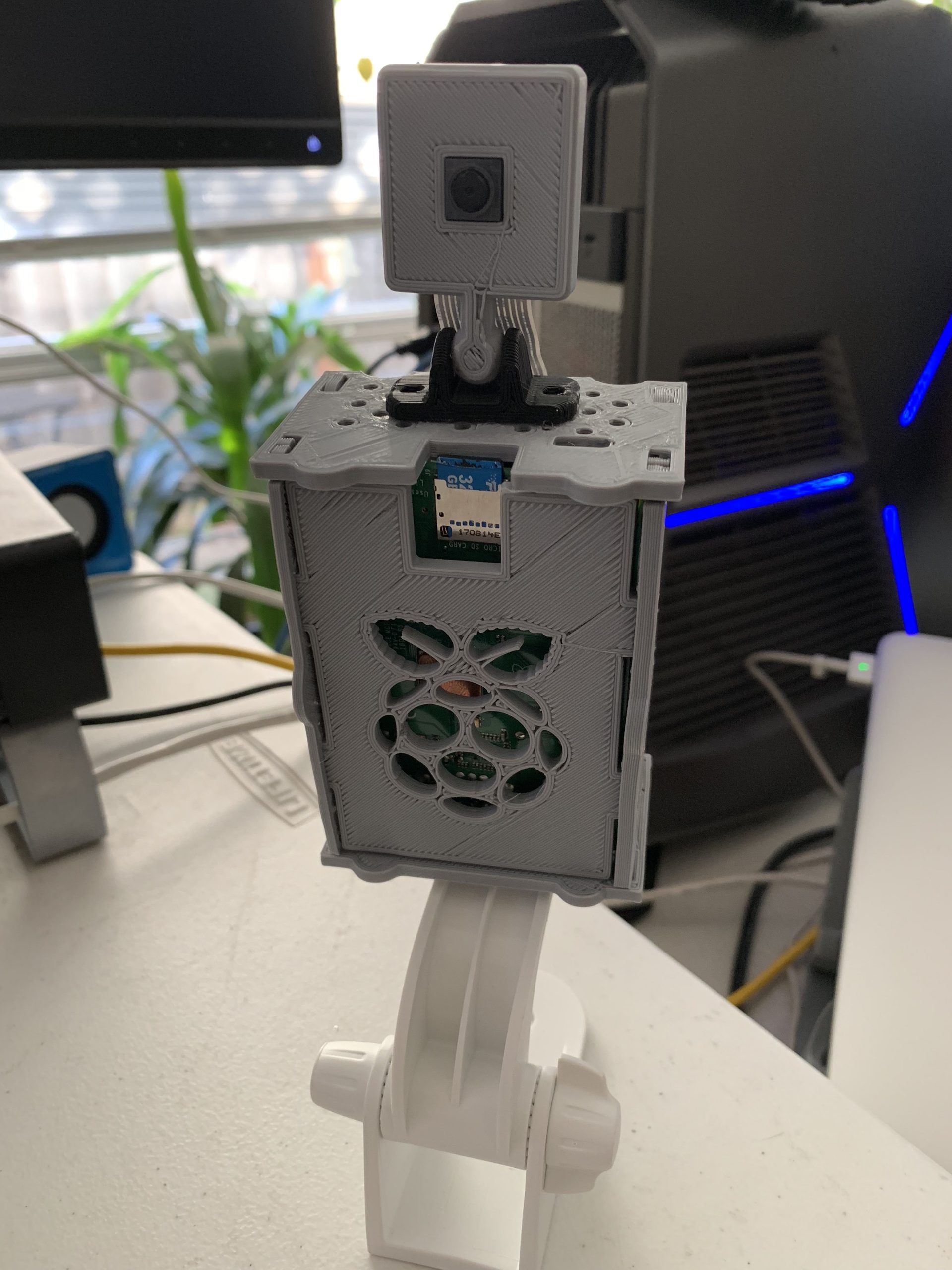 How To Build a Custom Video Surveillance System offthegridit