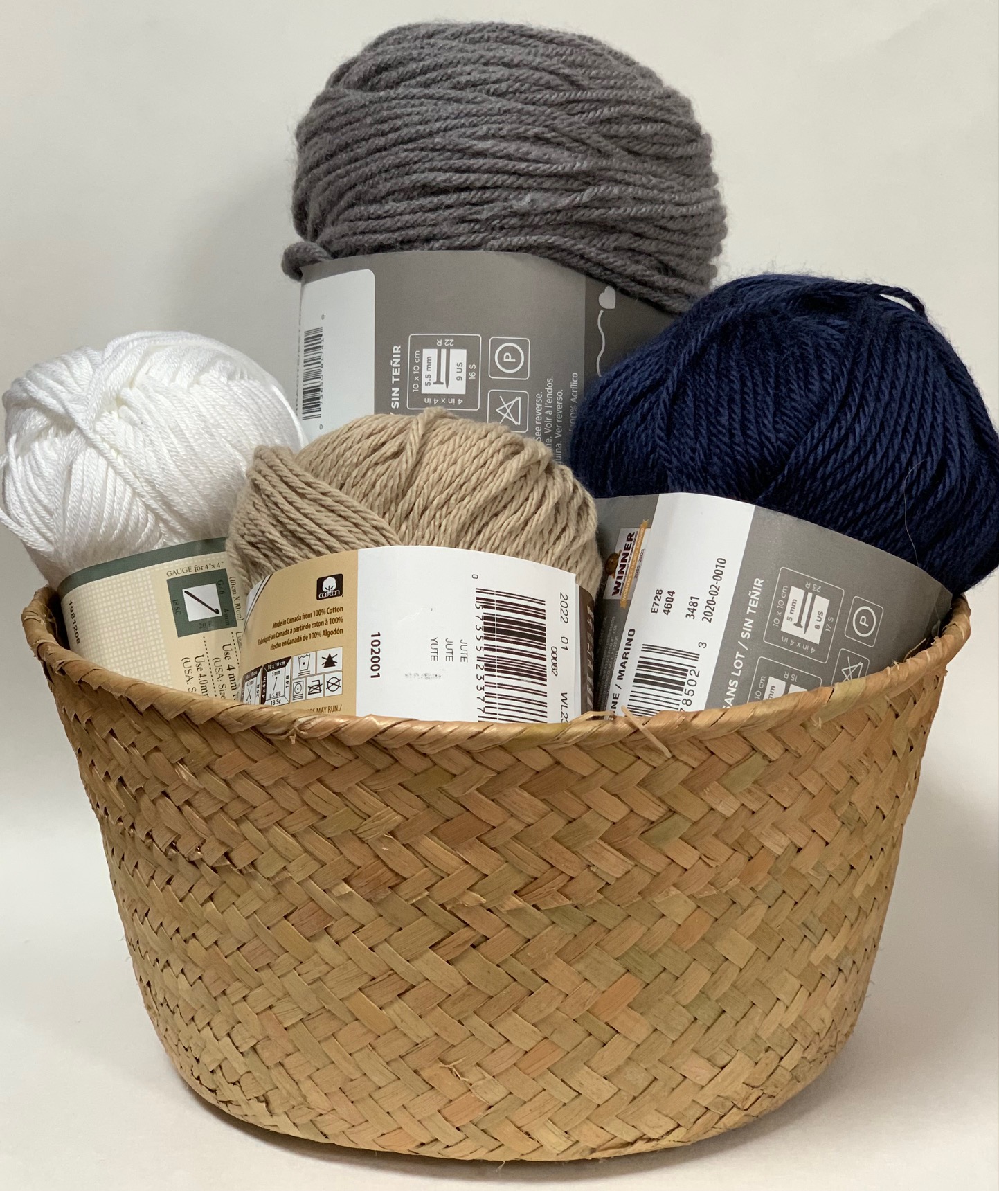 Top 5 Types of Yarn to Use for Crochet Beginners Off The Hook By CJ