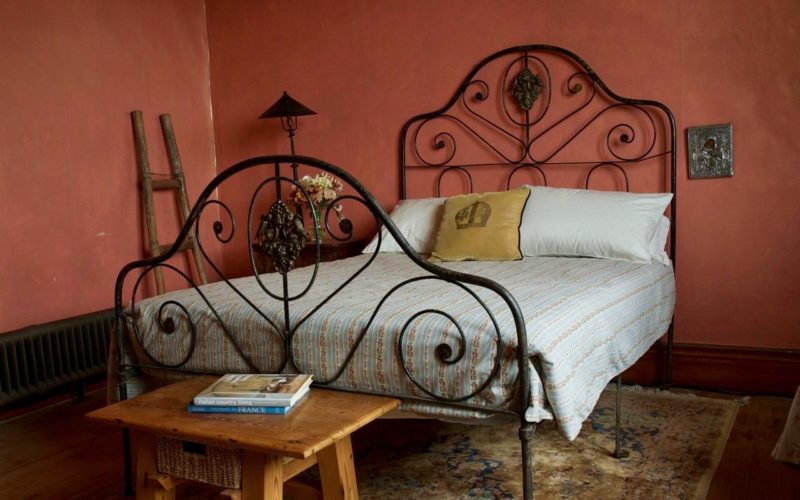 Double Room Shared Bathroom Off The Steps