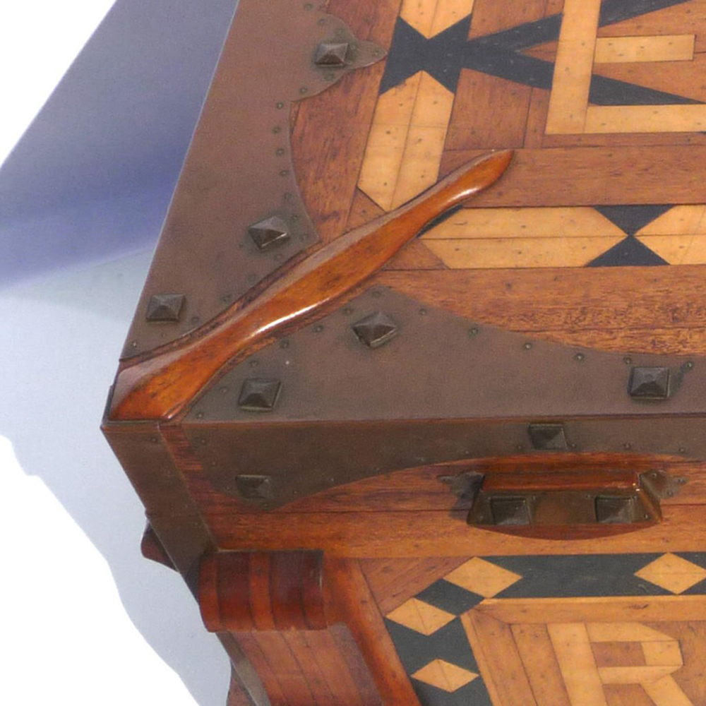 Trunk5 Off The Wall Antiques