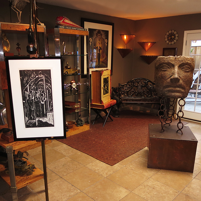 About Off The Wall Antiques