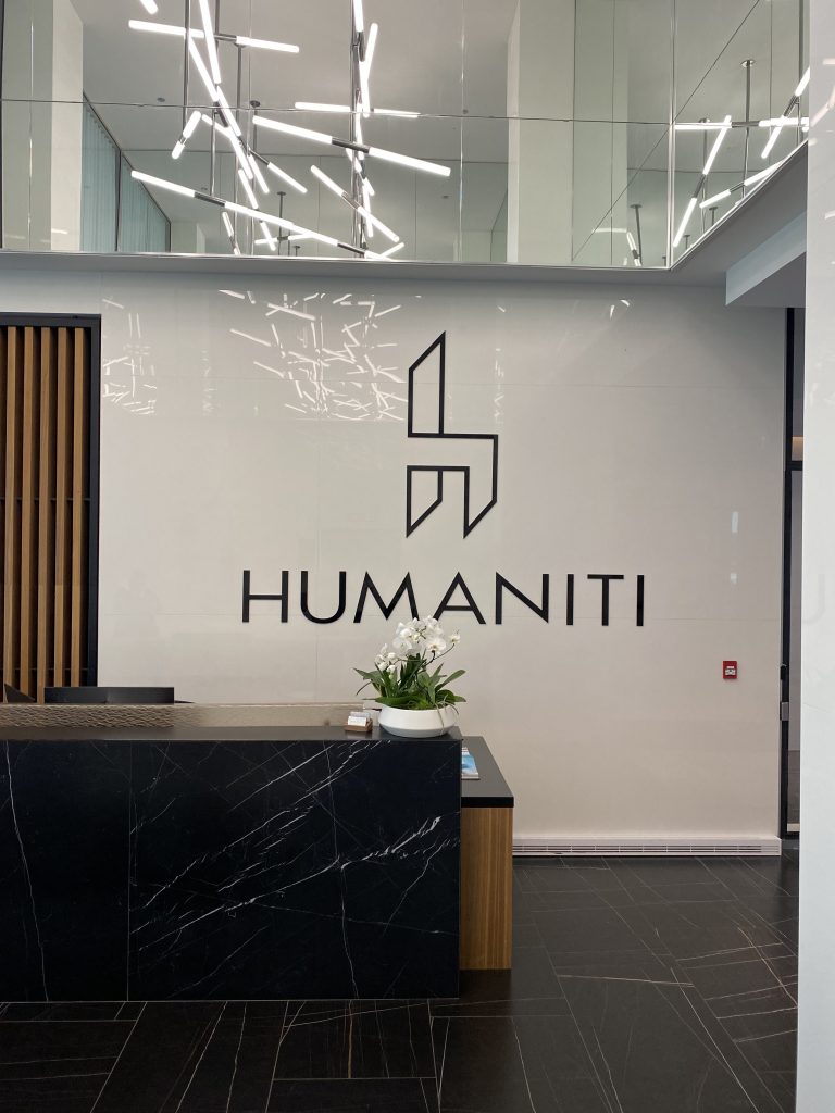 Humaniti condo montreal réception