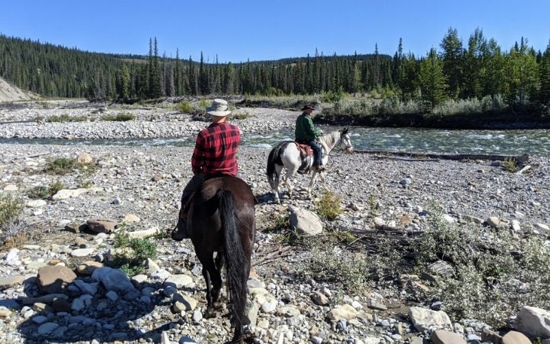 11 of the Best Things to Do in Sundre, Alberta (& Why You Need to Go