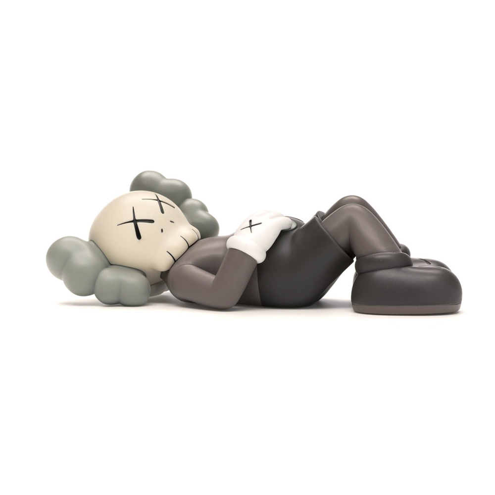 KAWS HOLIDAY JAPAN Vinyl Figure Brown OFour