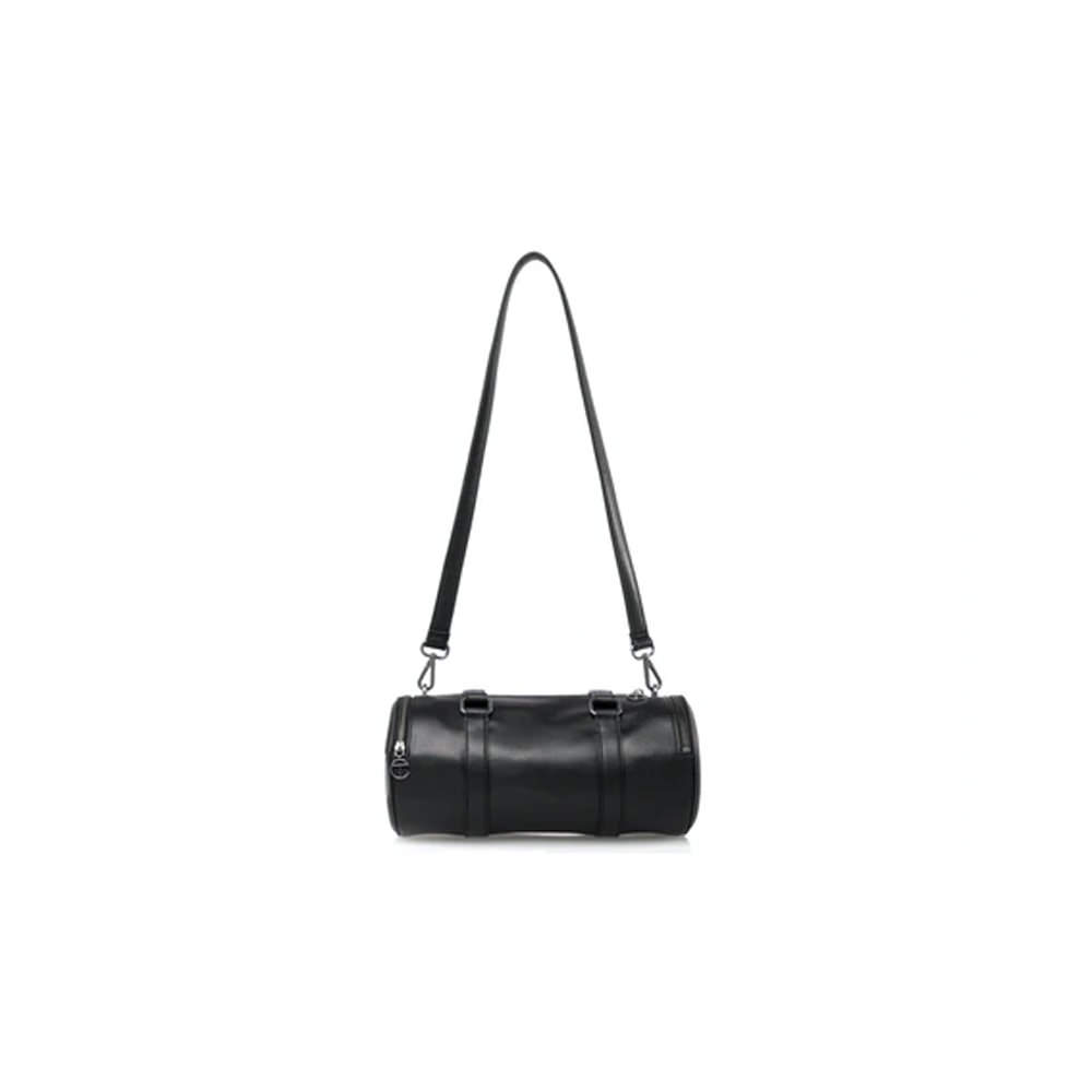 Telfar Duffle Medium BlackTelfar Duffle Medium Black OFour