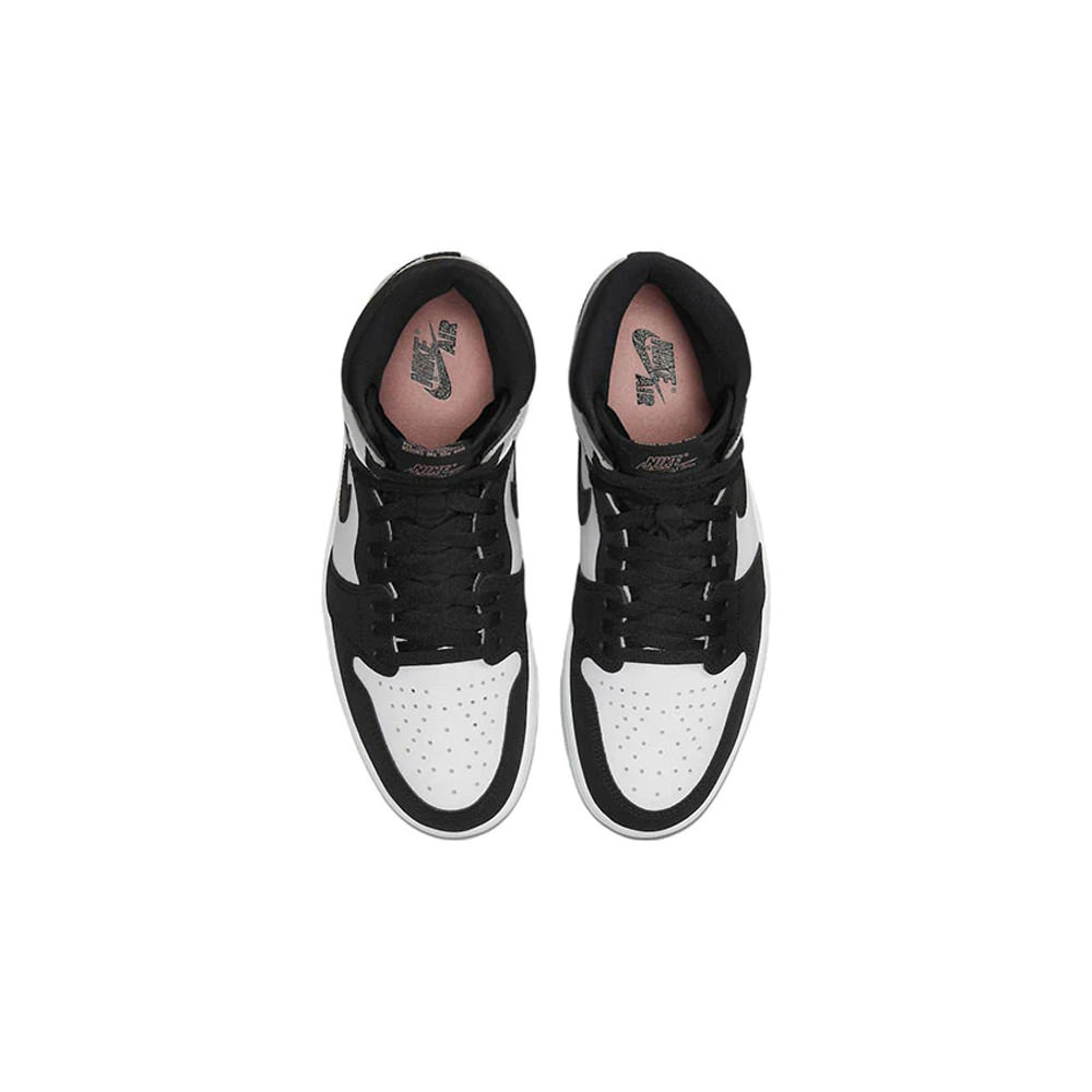 ナイキ NIKE Nike Air Jordan 1 High OG Bleached Coralの通販 by Briar Rose 発送