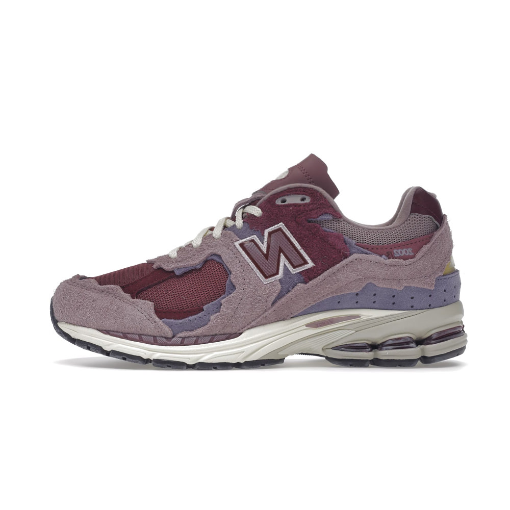 New Balance 2002R Protection Pack PinkNew Balance 2002R Protection Pack