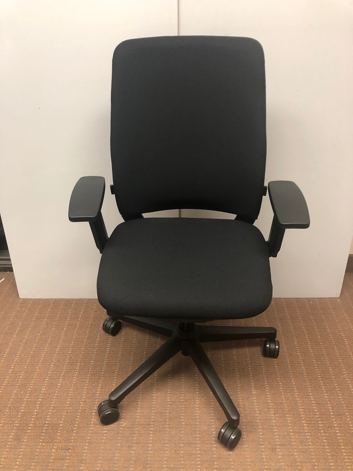 REFURBISHED Steelcase Amia chair Office Furniture Warehouse