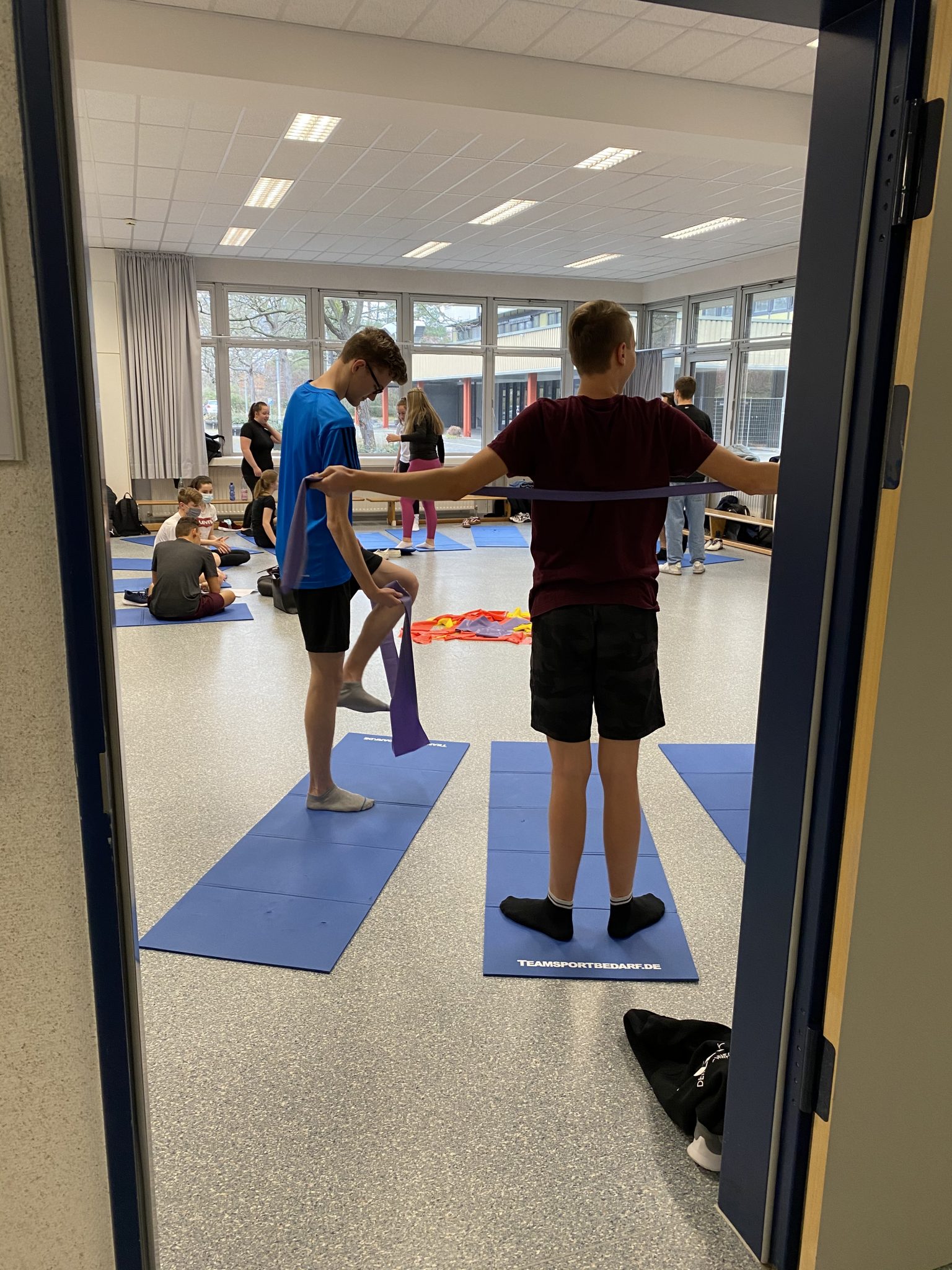 Sportunterricht im Klassenraum OG Eschwege