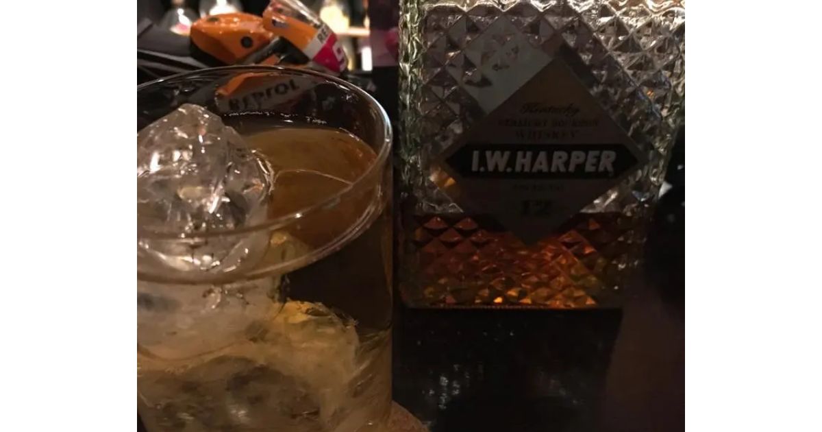 BAR toy box(明石/バー) Retty